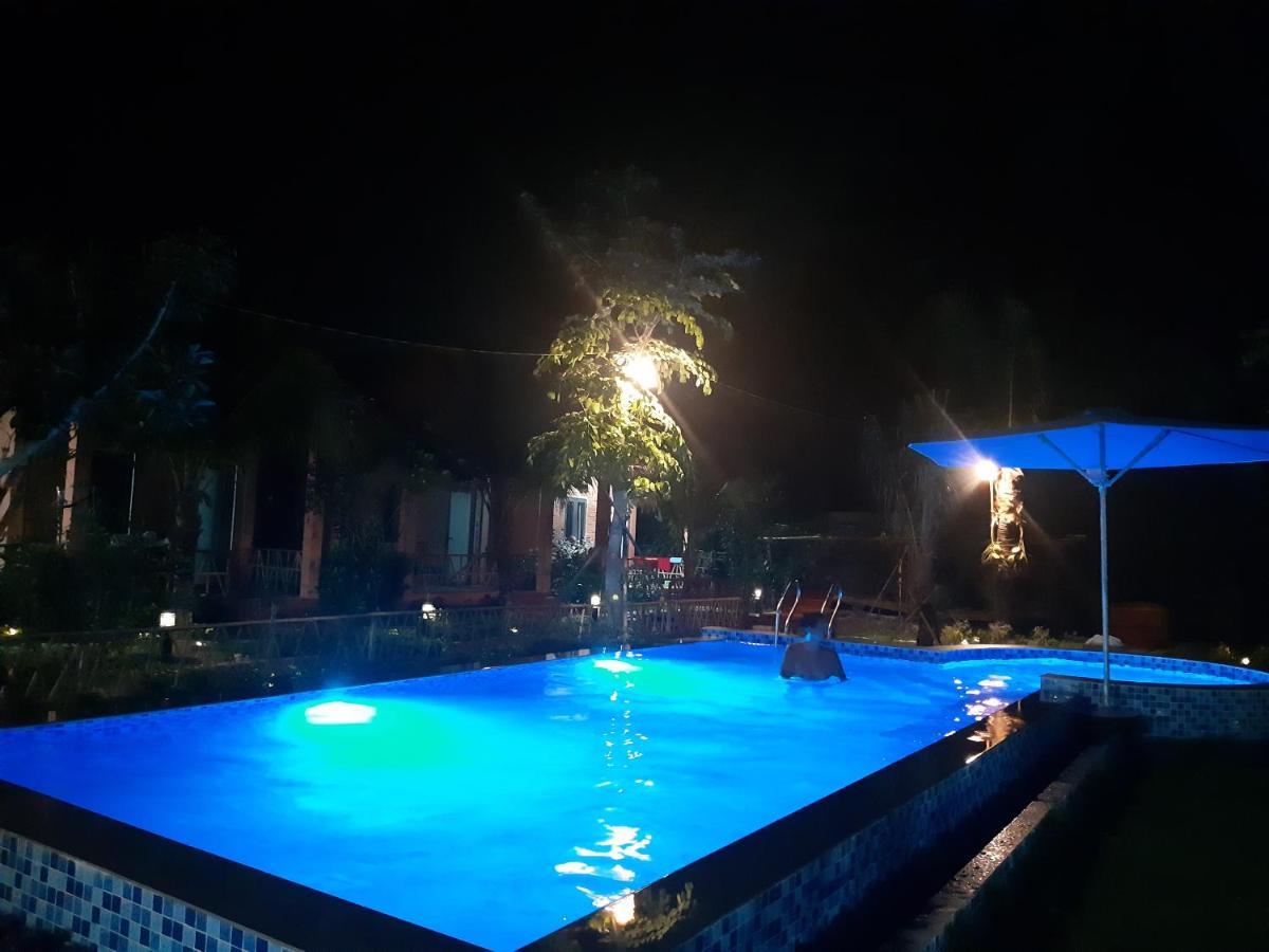Anan Boutique Bungalows With Private Kitchen Дуонг-Донг Экстерьер фото